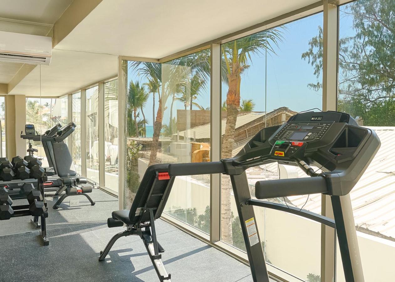 Costa Atlantica Punta Cana - Beach Vacation Condos 외부 사진