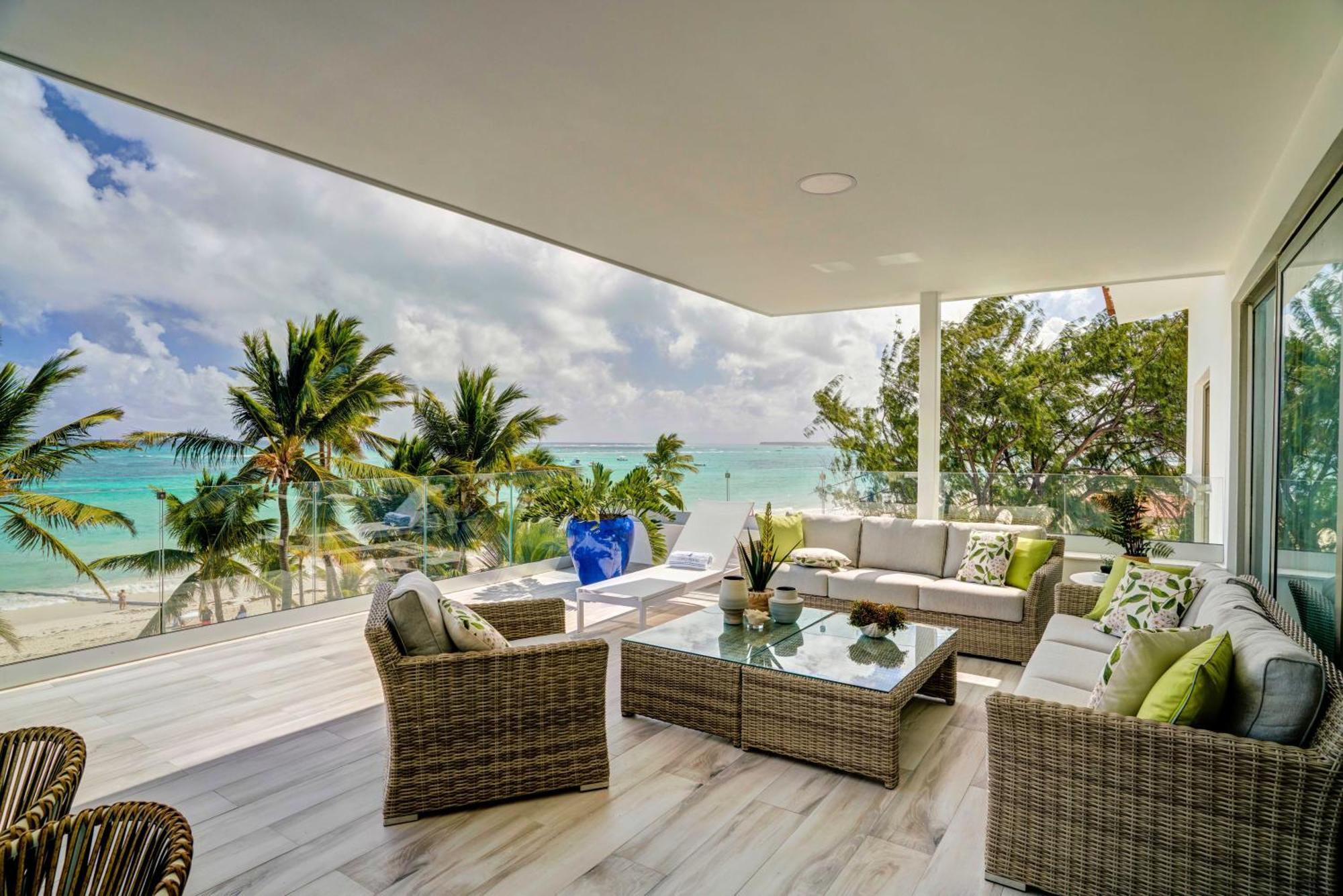 Costa Atlantica Punta Cana - Beach Vacation Condos 외부 사진