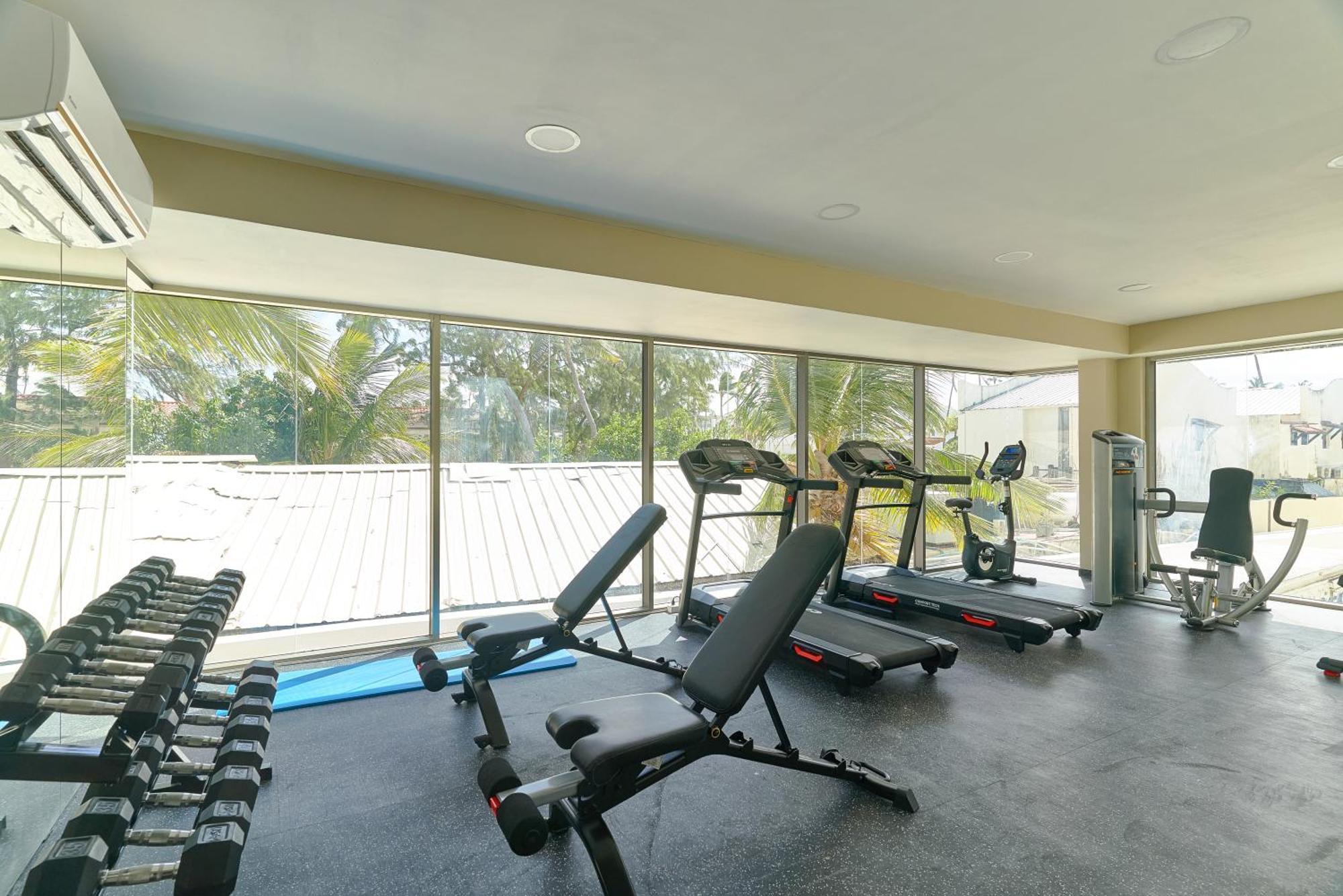 Costa Atlantica Punta Cana - Beach Vacation Condos 외부 사진
